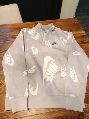 Nike Light Grey All-Over Logo Quarter-Zip Pullover with Blue Accent